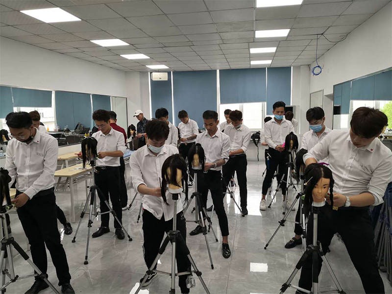 一技在手，衣食無憂